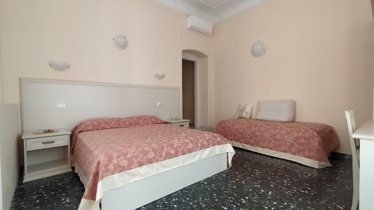 Hotel Vivi 5 Terre La Spezia Exterior foto