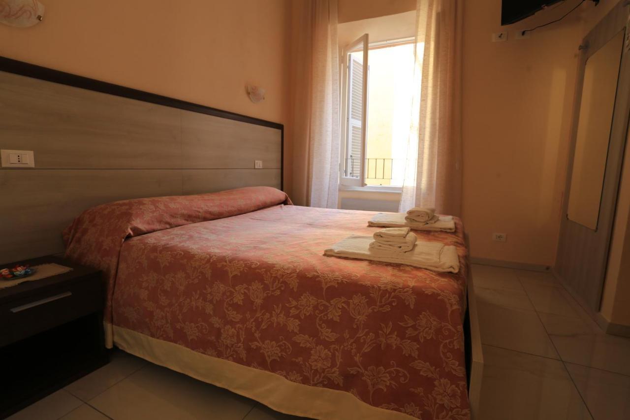 Hotel Vivi 5 Terre La Spezia Exterior foto
